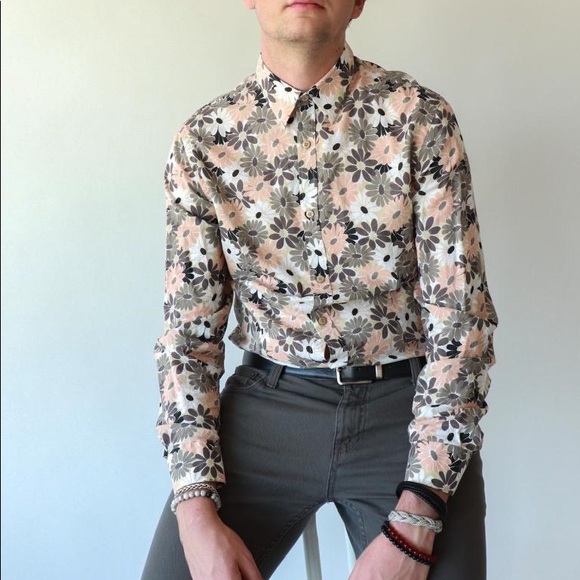 Men’s Matinique button down - Picture 2 of 4